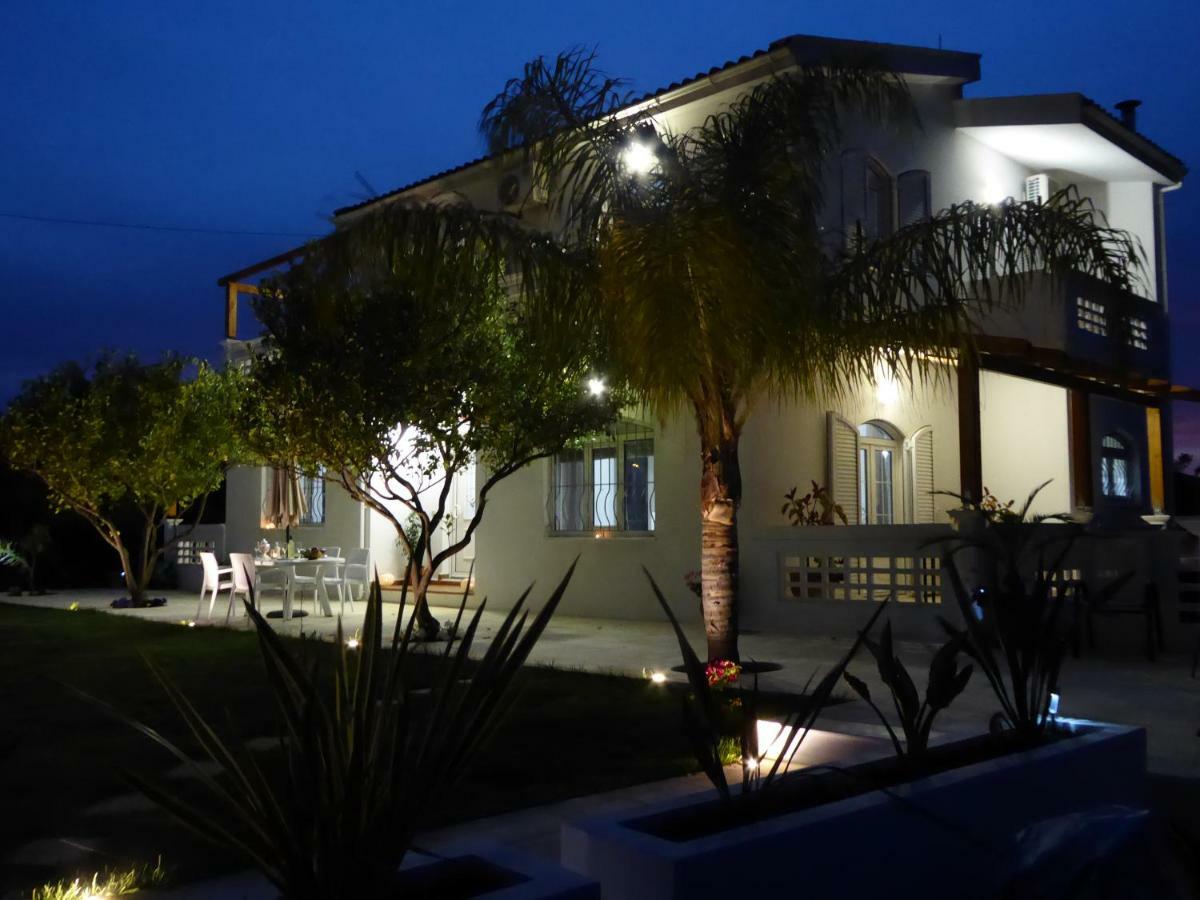 Villa Alexia Souda Esterno foto